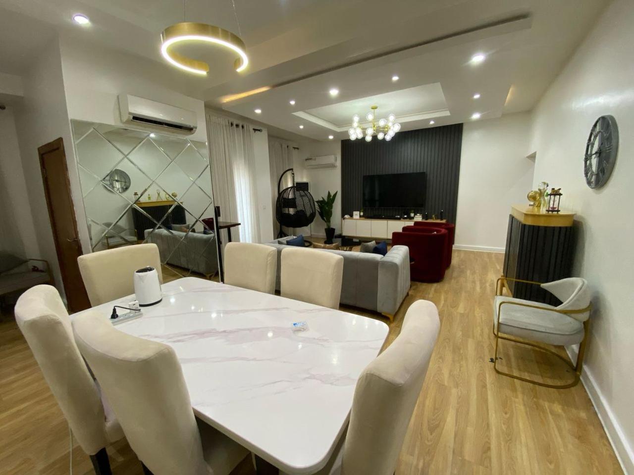 2-Bedroom Furnished Apartment - Lekki Lagos Exterior photo
